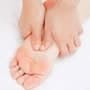 <p>Massage The Soles Feet</p>