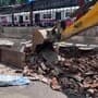 <p>BMC removed encroachment at Charni road station footpath</p>