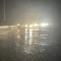 Pune Rain : वादळी वाऱ्यासह मुसळधार पावसानं पुण्याला पुन्हा झोडपले, रस्त्यांवर साचले पाणी; पाहा व्हिडिओ