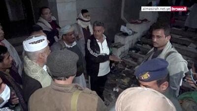 येमेनमधील धर्मादाय वितरण कार्यक्रमात गुरुवारी झालेल्या चेंगराचेंगरीत सुमारे ८५ नागरिक &nbsp;ठार झाले तर शेकडो जखमी झाले.&nbsp;